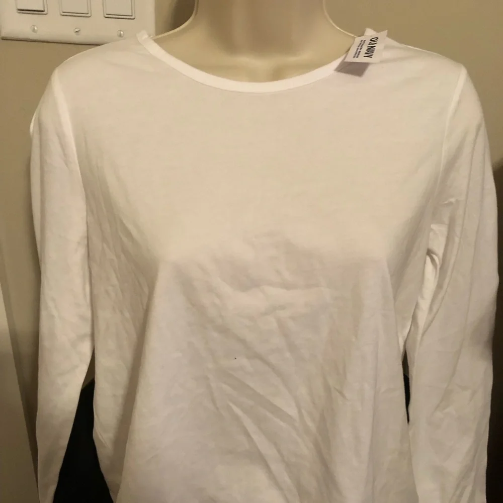 Kids Old Navy NWT, white shirt, XXL